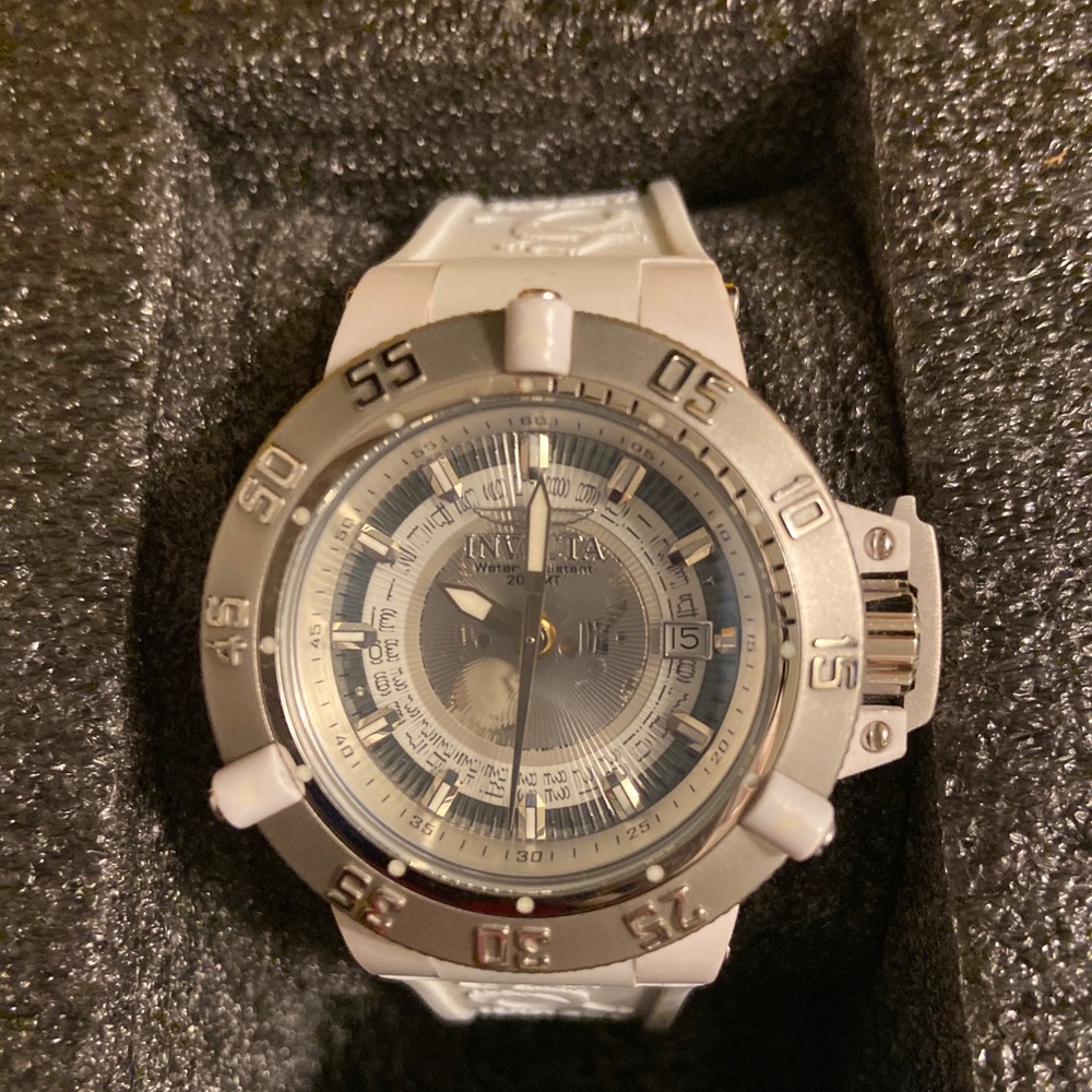 Invicta Subaqua Noma III Anatomic Ladies Watch